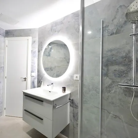 Train Station By Collection Apartment