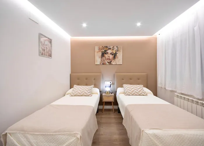 Train Station By Collection Appartement *